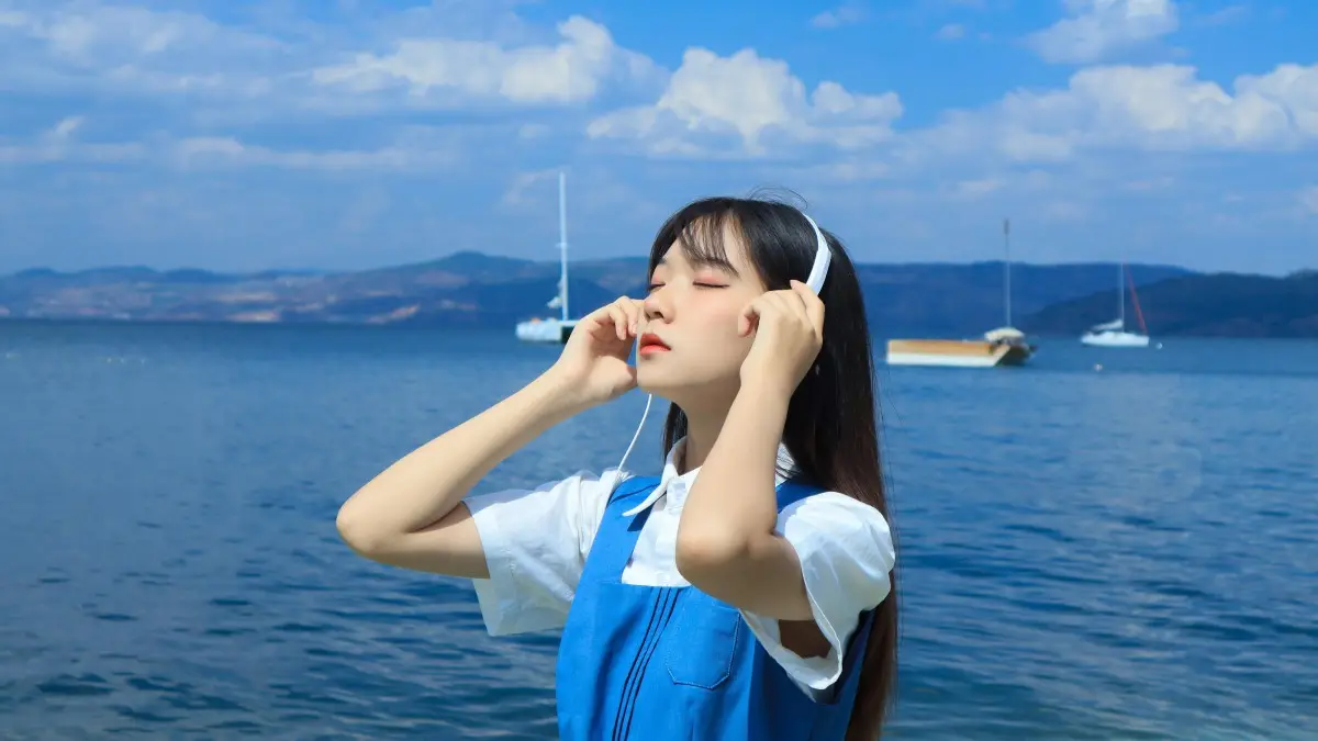 中国香港汕头私人伴游幼师郑曦的个人信息